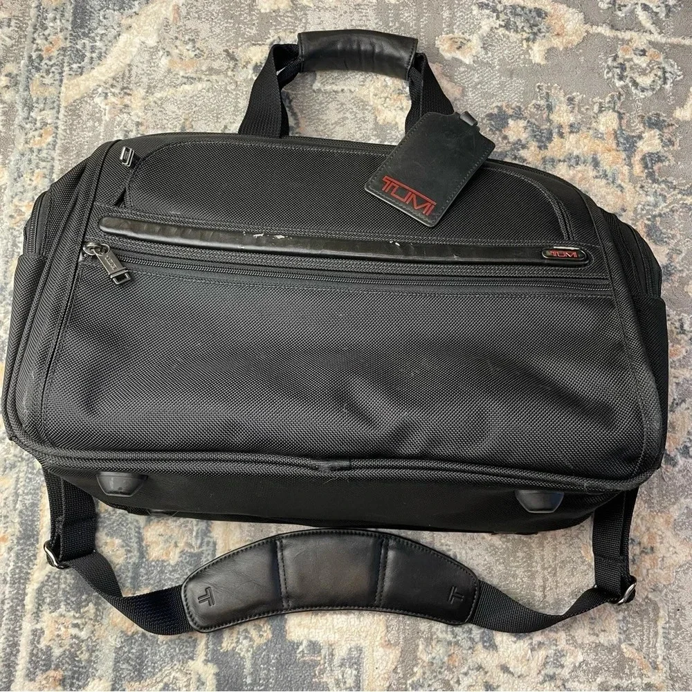 Tumi ballistic nylon boarding case